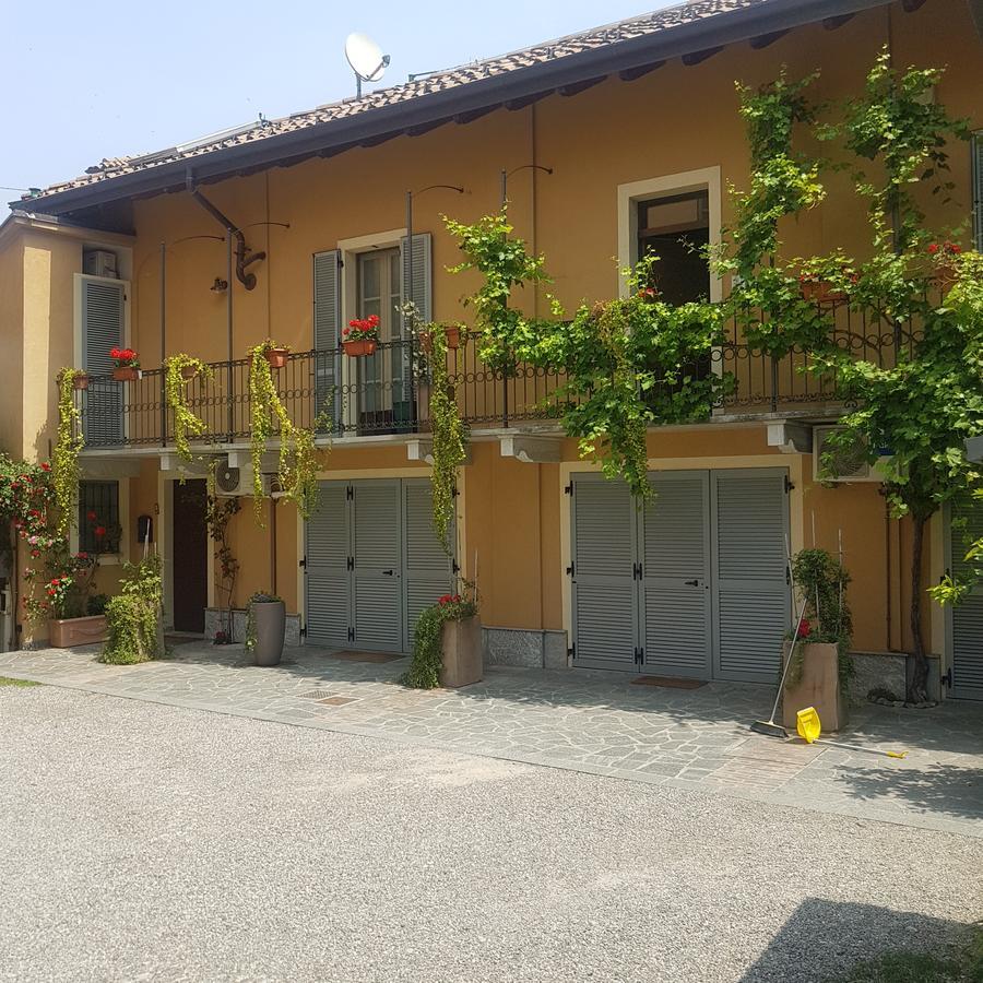 Corte Delle Rose Voghera Exteriör bild